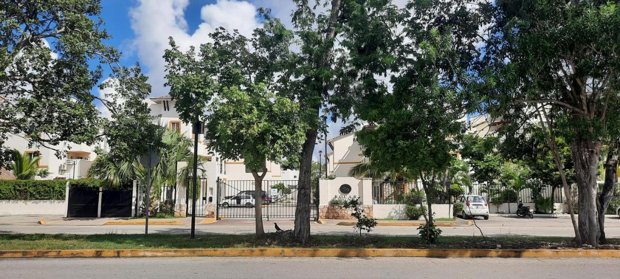 Apartamento En Fraccionamiento Privado 6 Personas, 5 Camas, Piscina Cerca De La Playa Плайя-дель-Кармен Екстер'єр фото